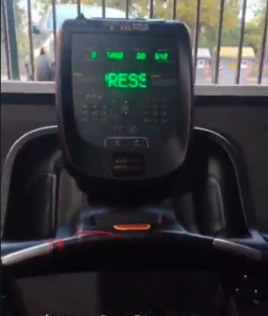 Maquinas Cardio Alta Gama - Gimnasio New Harmony Granada